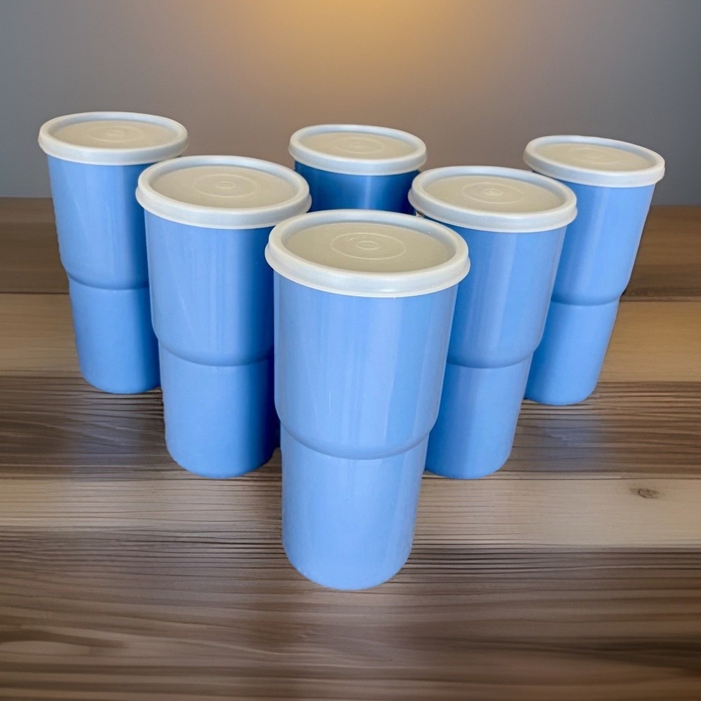 Retro Tupperware Blue Stackable Tumblers Cups Set 6 With Lids 18 oz USA Vintage